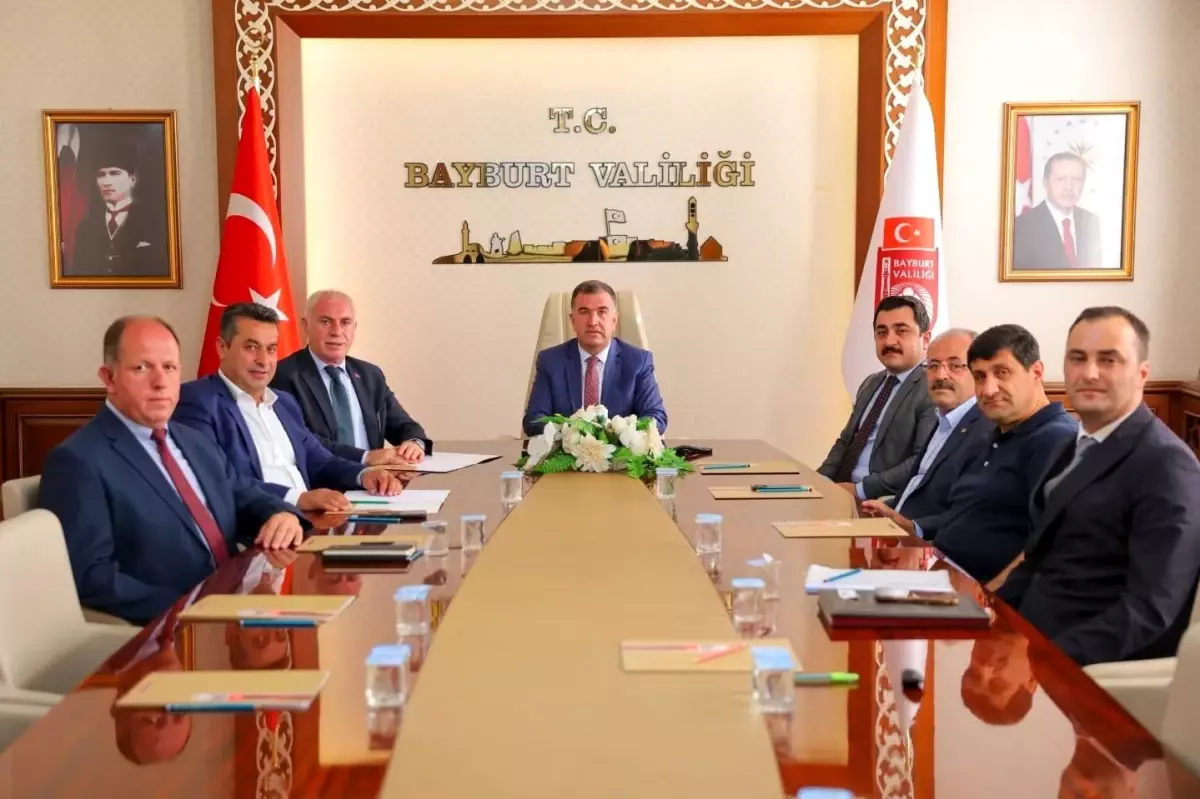 Bayburt Doğal Taş Fabrikası Yönetim Toplantısı Gerçekleştirildi
