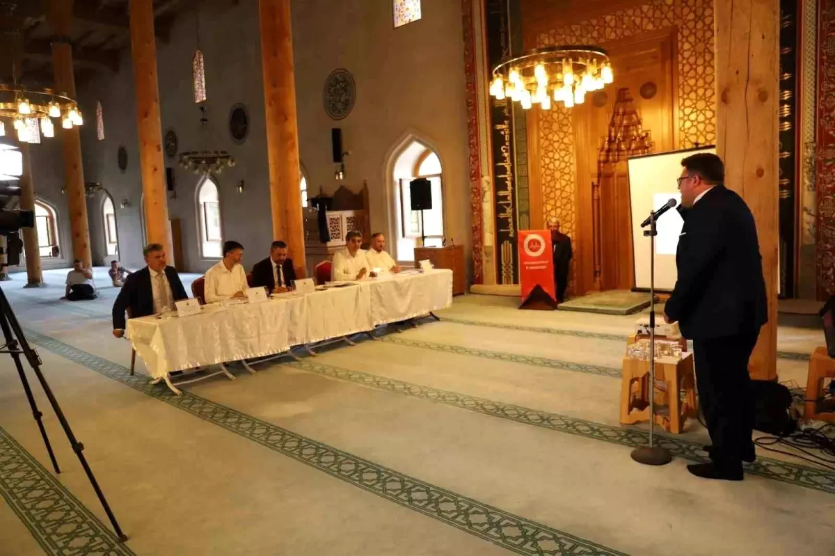 Ezanı Güzel Okuma Yarışması'nın Bölge Finali Afyonkarahisar'da Yapıldı