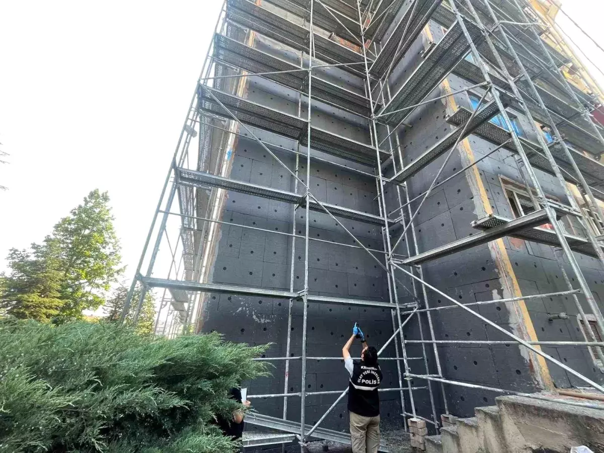 Eskişehir'de İnşaat İşçisi Yükseklikten Düşerek Hayatını Kaybetti