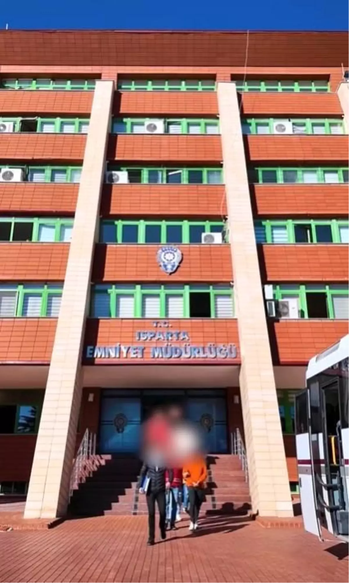 Isparta'da 779 Aranan Şahıs Yakalandı