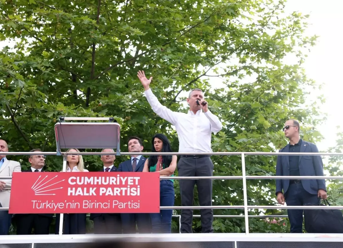 Özgür Özel: Kale Siyaseti Bitmiştir, Biz Gazi Mustafa Kemal Atatürk'ün Partisiyiz