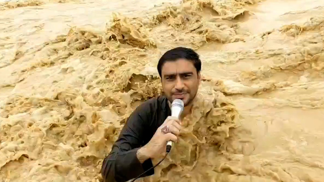 The reporter broadcasting in the floodwaters was swept away by the current