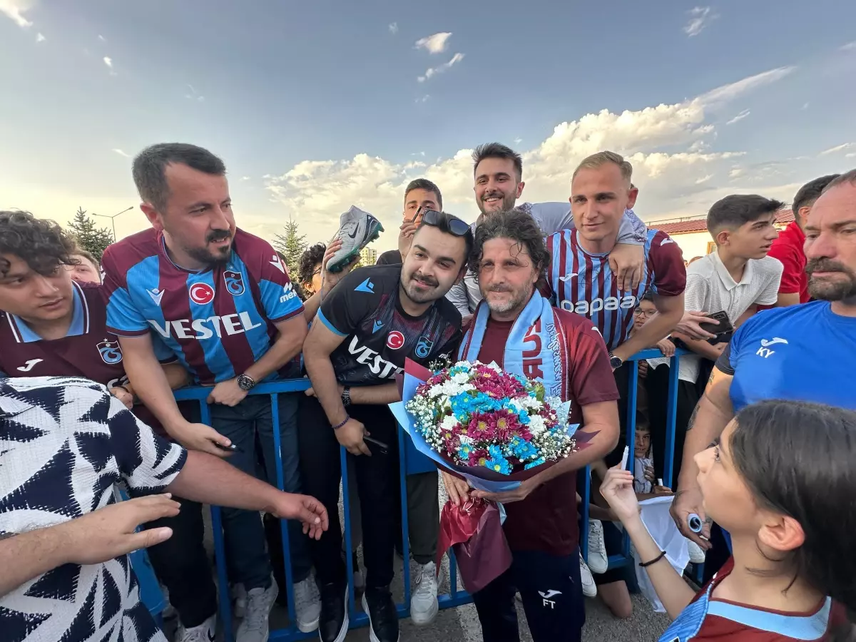 Trabzonspor Taraftar Buluşmasında Coşku Doruğa Ulaştı