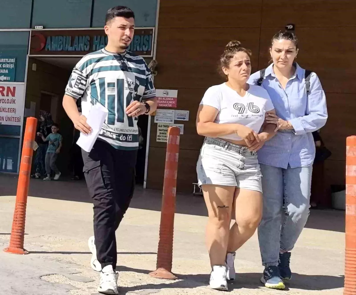 İnegöl'de Uyuşturucu Taciri Kadın Suçüstü Yakalandı