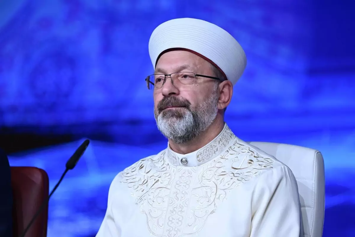Diyanet İşleri Başkanı: 10 yetimi evlendirmek bir cami yaptırmaktan daha sevaptır