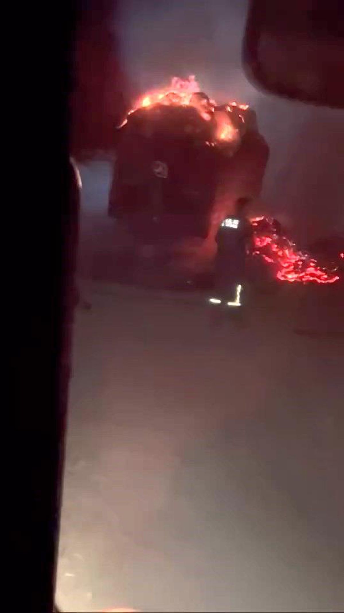 Elazığ'da Römork ve Saman Yangını: Yangın Kontrol Altına Alındı