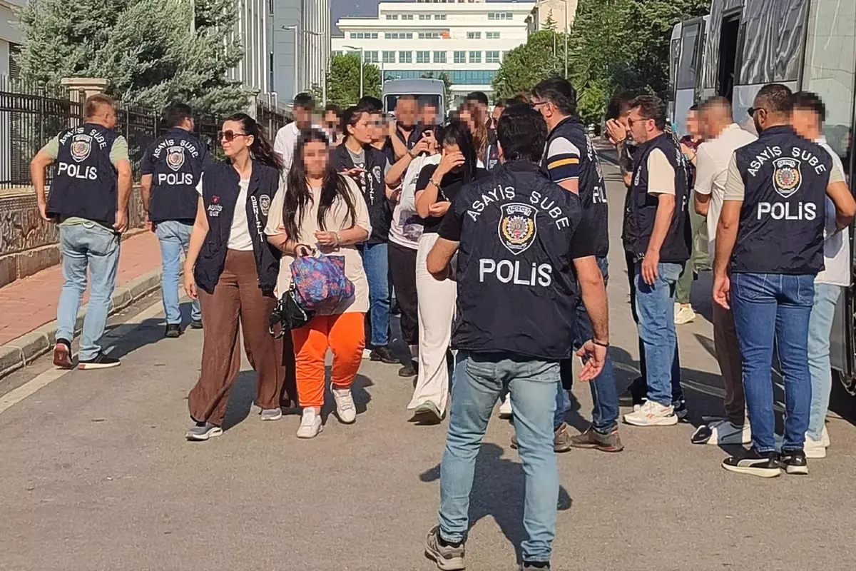 Eskort dolandırıcılığına ikinci dalga operasyonu: 9 tutuklama