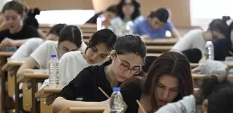 Kartal Anadolu İmam Hatip Lisesi'nden YKS'de büyük başarı! 200 öğrenci derece aldı
