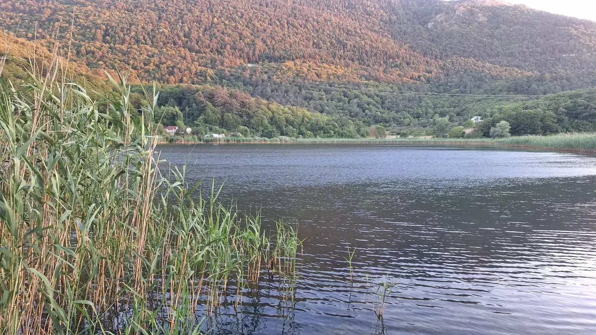 Mudurnu'da Kayıkta Kaybolan Genç İçin Arama Çalışmaları Başlatıldı