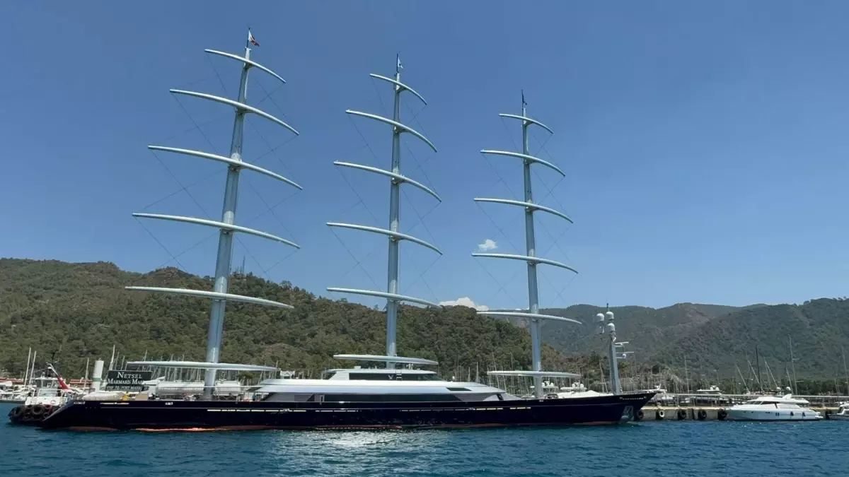 Maltese Falcon Marmaris'e Demir Attı
