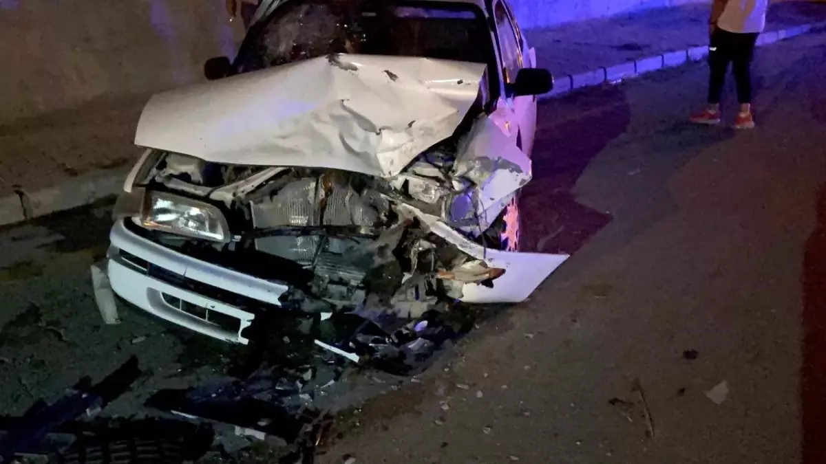 Niğde'de Trafik Kazası: 6 Yaralı