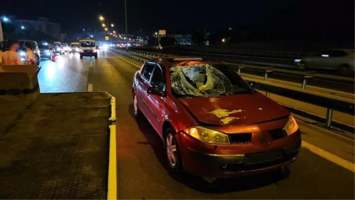 Gaziosmanpaşa'da Otoyolda Yaya Kazası: Bir Kişi Hayatını Kaybetti