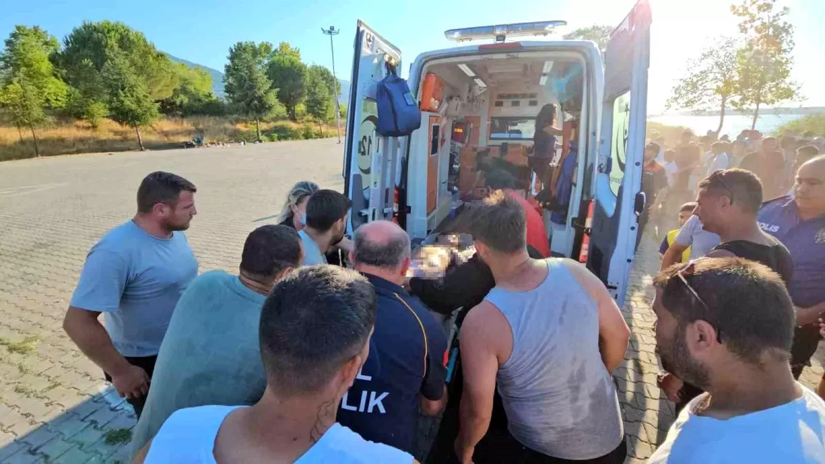 Sapanca Gölü'nde Boğulan 14 Yaşındaki Çocuk Hayatını Kaybetti