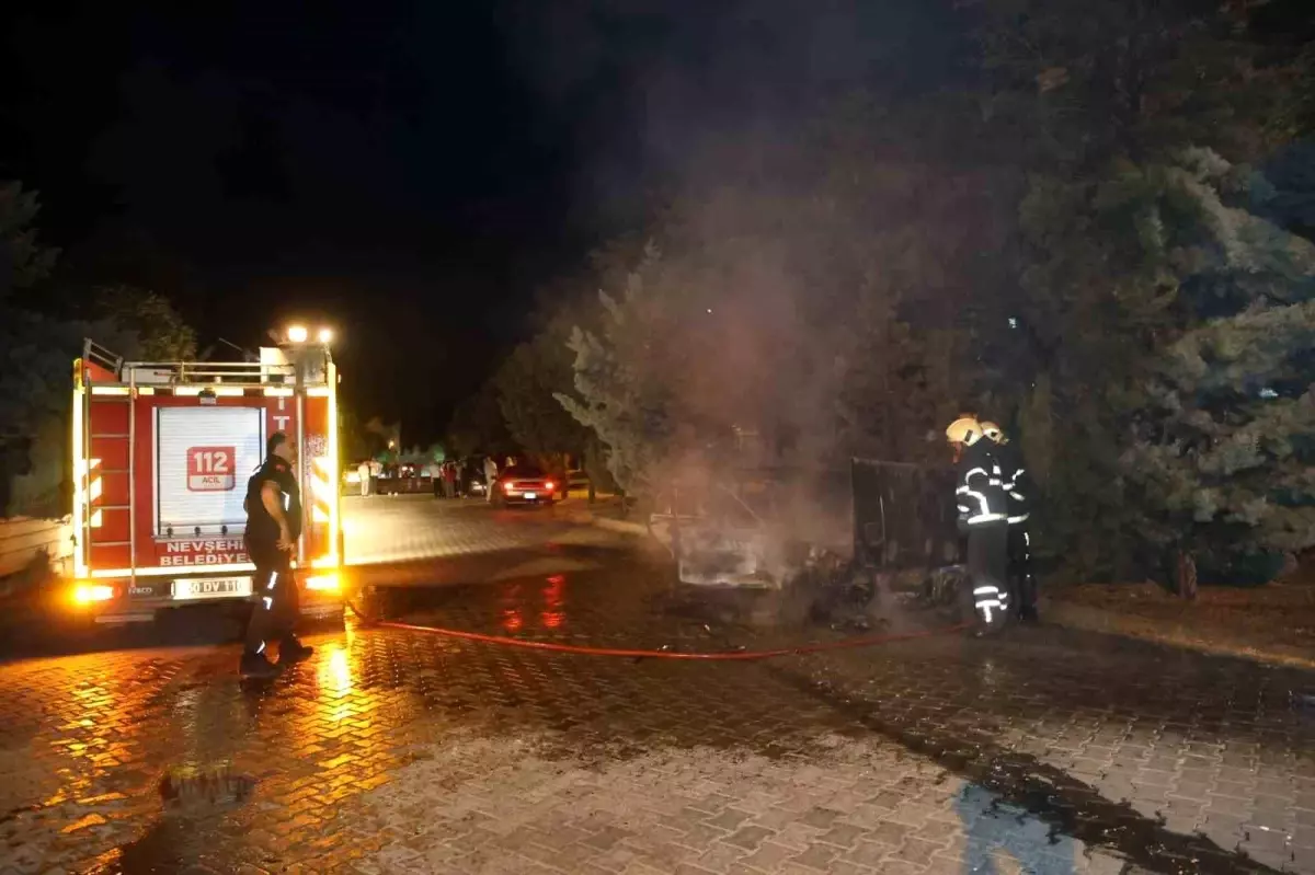 Nevşehir'de Tofaş Aracı Yandı