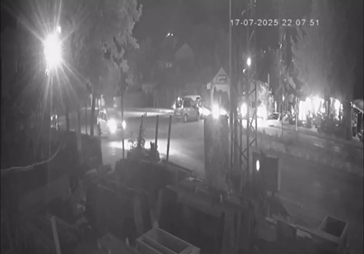 Van'da Üç Araçla Gerçekleşen Kazada 5 Yaralı
