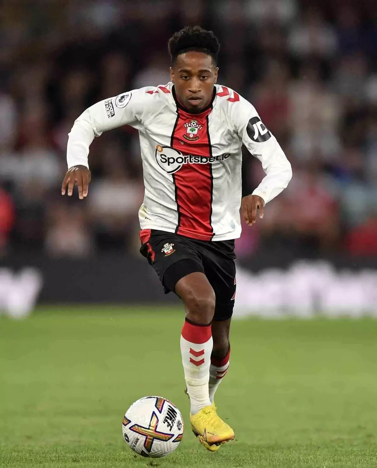 West Ham United, Beşiktaş'ın İlgilendiği Kyle Walker-Peters'ı Kadrosuna Kattı