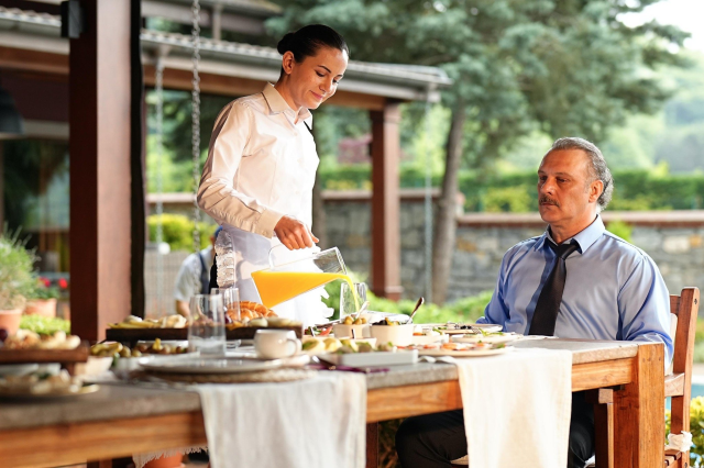 Aile Saadeti 6. bölüm tek parça full HD izleme linki var mı?