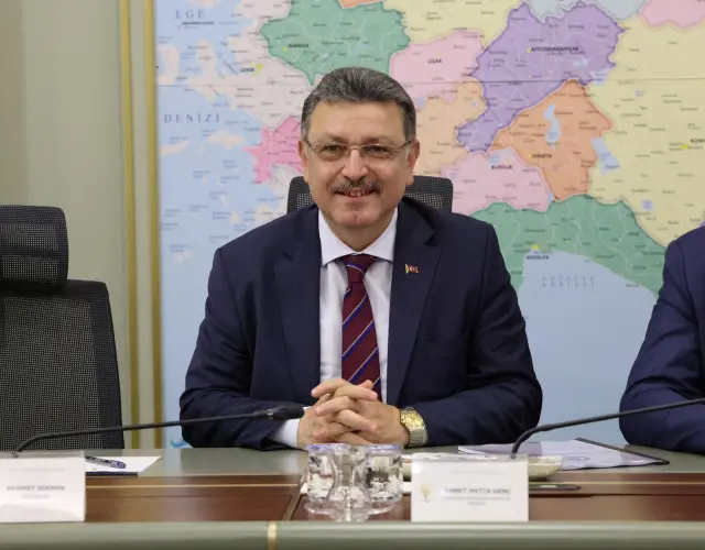 Another member of the AK Party calls for 'trial without detention' for Mehmet Murat Çalık