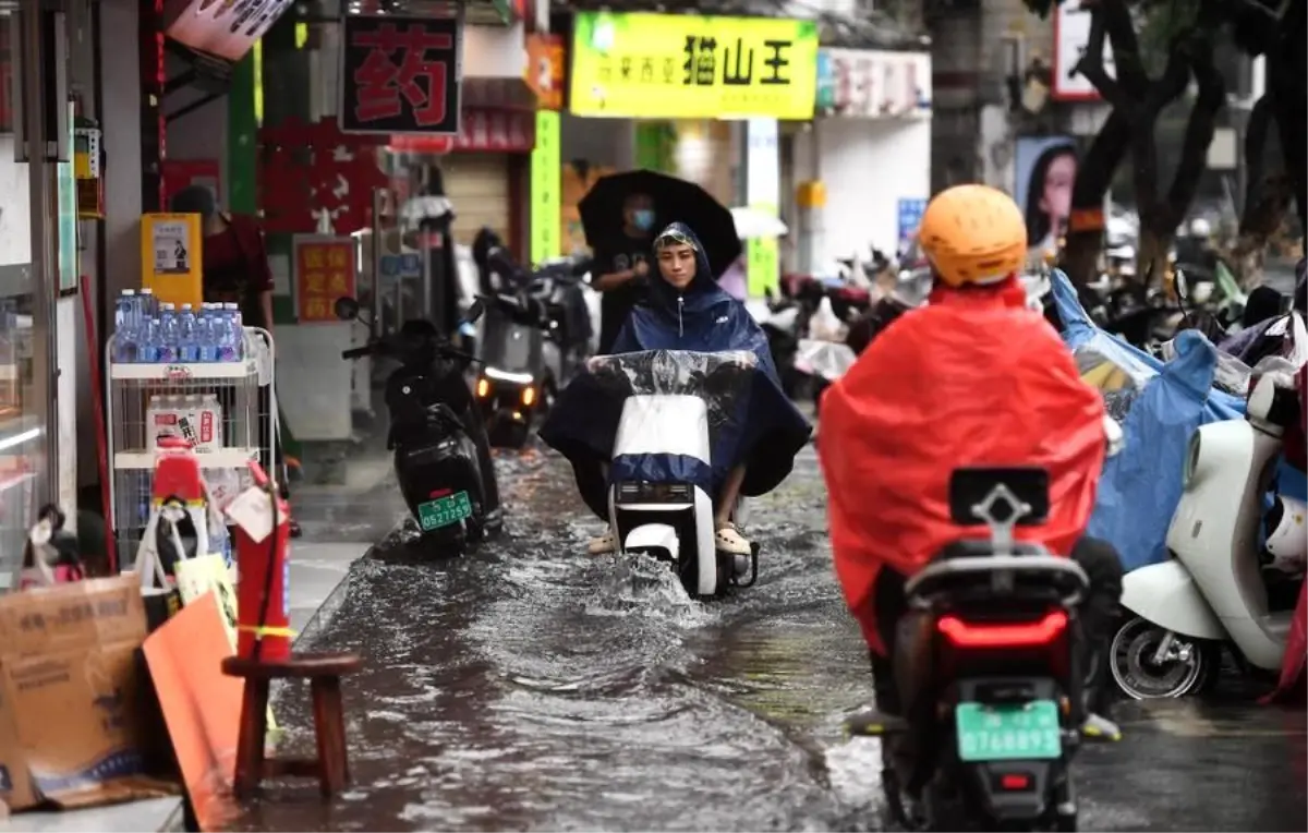Wipha Tayfunu Guangdong'a Ulaştı
