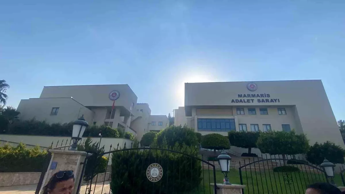Marmaris'te Tekne Kavgası: 1 Ölü, 3 Gözaltı