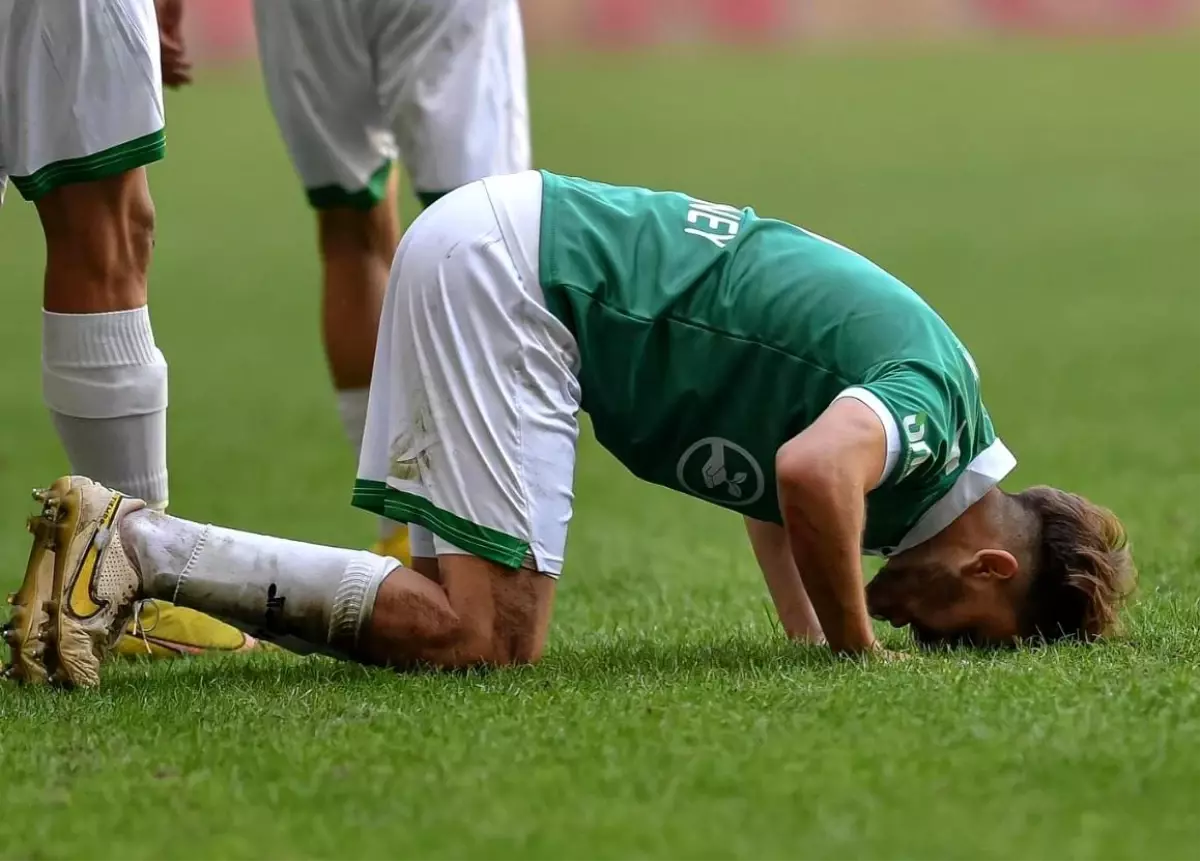 Nilüfer Futbol Kulübü, Bursaspor'dan Dört Genç Futbolcuyu Kadrosuna Katıyor