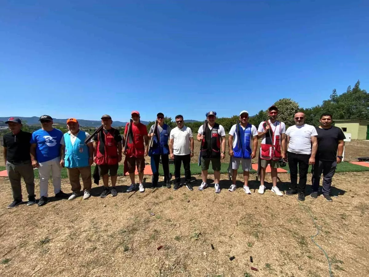 Gümüşova'da Skeet Atış Yarışması Gerçekleştirildi