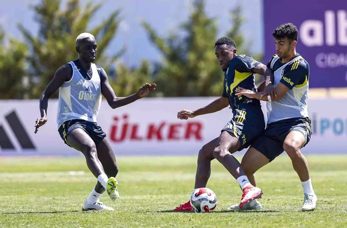 Fenerbahçe, Yeni Sezon Hazırlıklarına Devam Ediyor