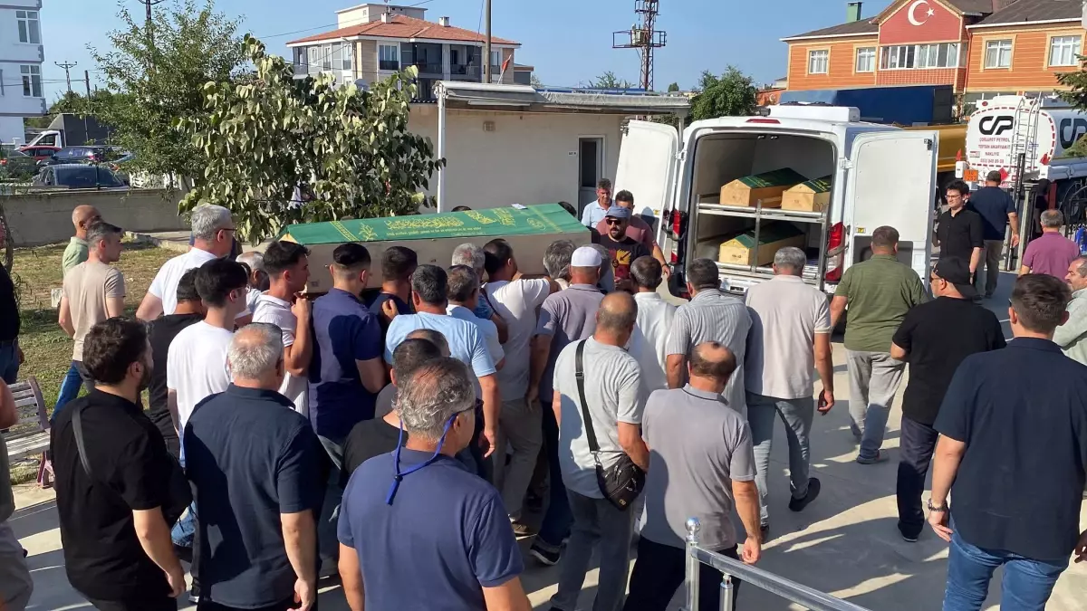 21 Yaşındaki Üniversite Öğrencisi Trafik Kazasında Hayatını Kaybetti