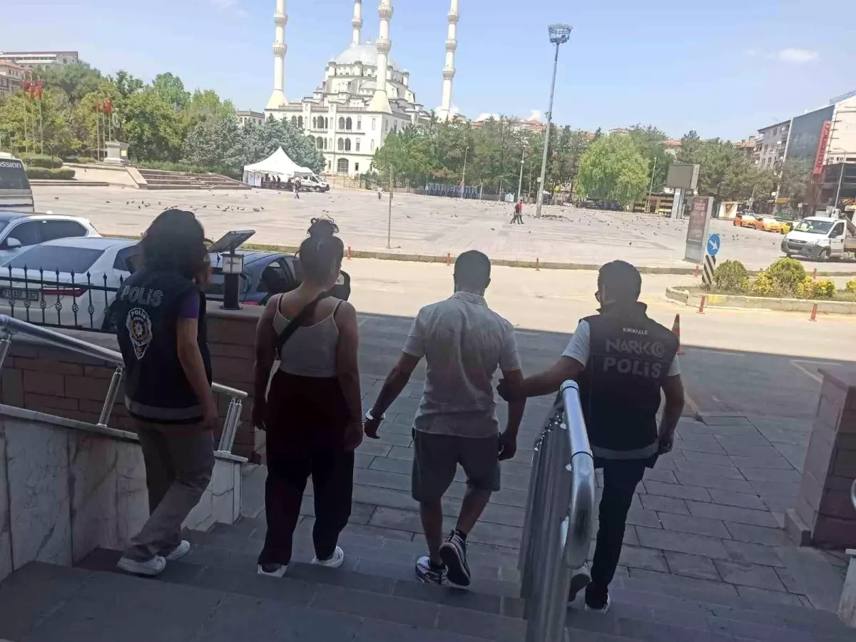 Kırıkkale'de Uyuşturucu Operasyonu: İki Şüpheli Tutuklandı