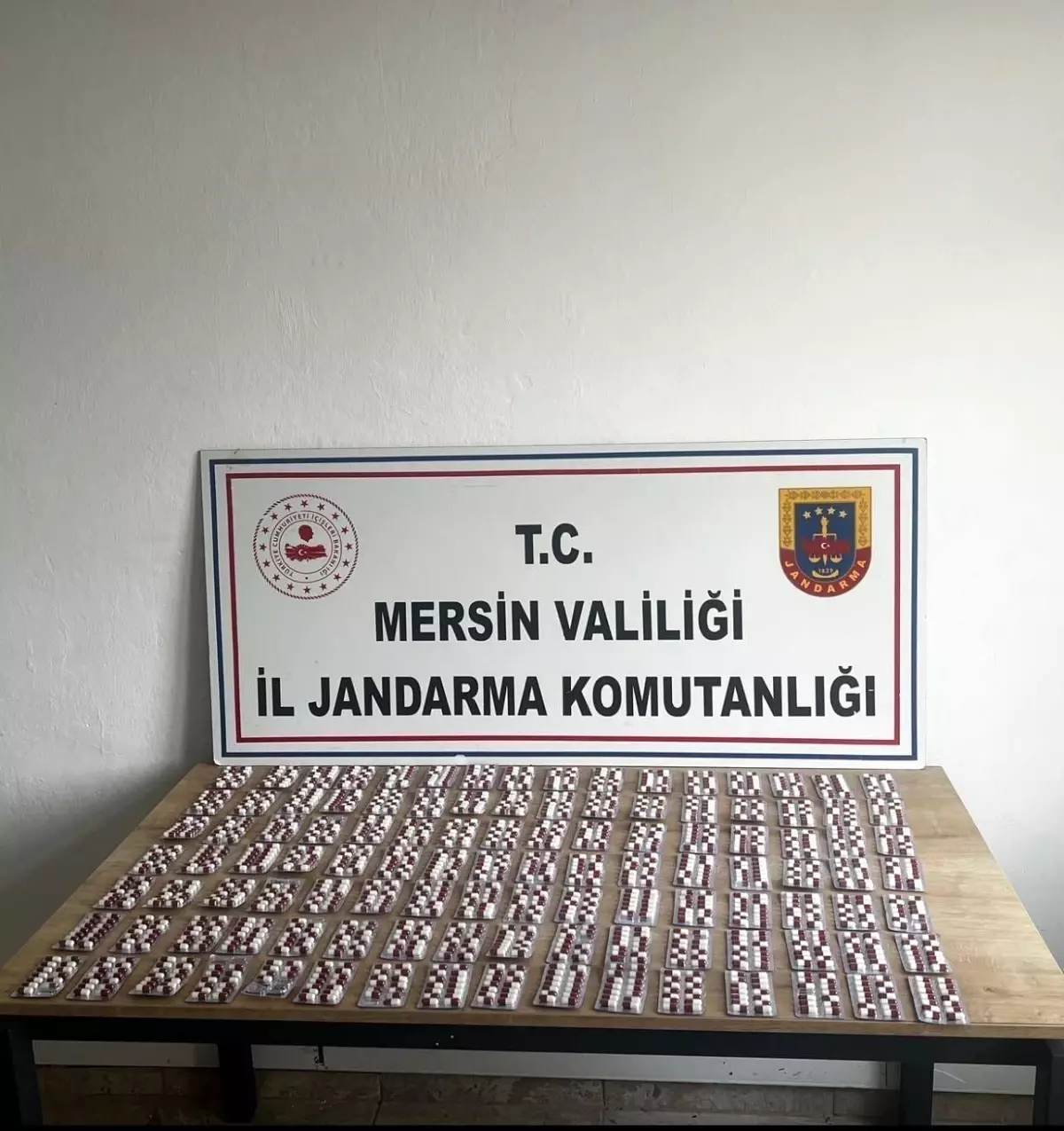 Mersin'de Uyuşturucu Ticareti Operasyonu: 3 Şüpheli Yakalandı
