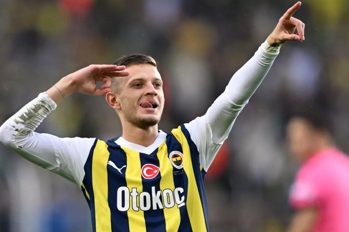 Sebastian Szymanski'den Feyenoord'a mesaj: Görüşürüz