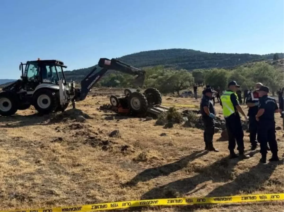 Bolu'da Traktör Devrildi, Çift Hayatını Kaybetti