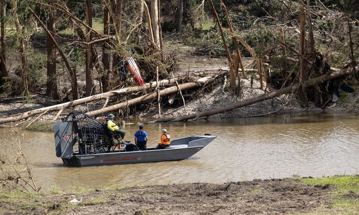 Texas'ta Sel Sonrası Arama Kurtarma Çalışmaları