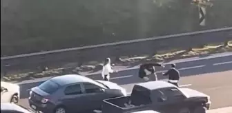 Trafik kavgasında beklenmedik son: Cüsseli saldırgan iki kez yere yığıldı