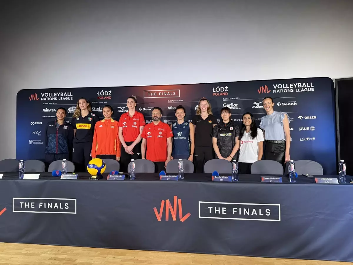 2025 FIVB Kadınlar Voleybol Milletler Ligi Finalleri İçin Basın Toplantısı Düzenlendi