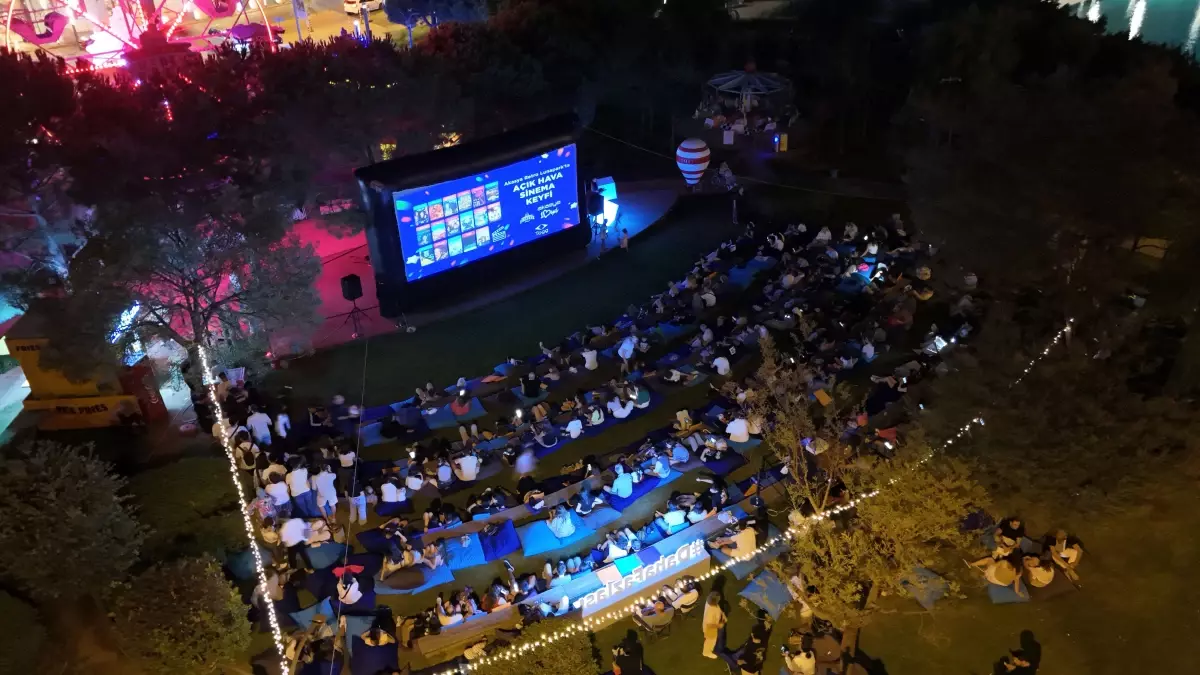 Akasya Açık Hava Sineması Etkinlikleri Başlıyor