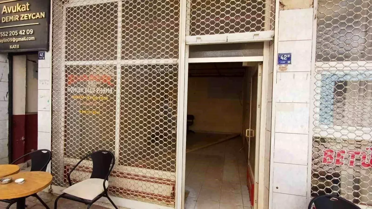 Aydın'ın Usta Terzisi Turhan Eser Hayatını Kaybetti