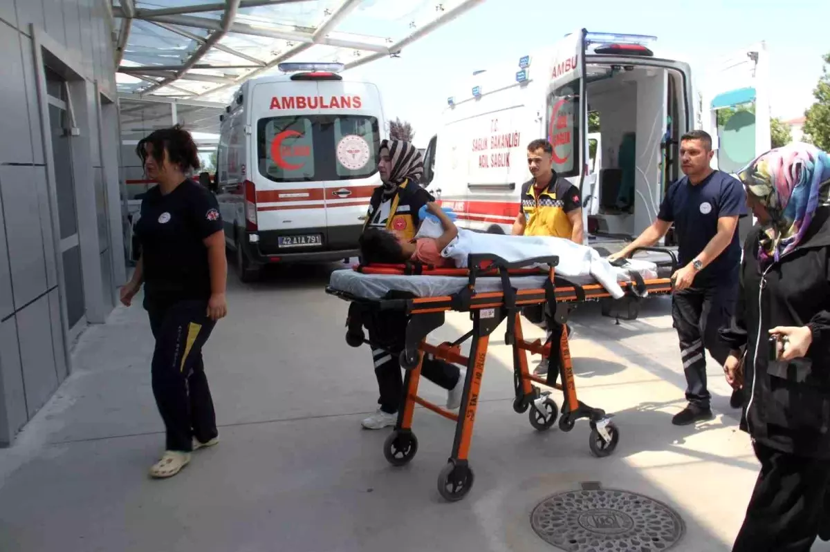 Balkondan Düşen Çocuk Hastaneye Kaldırıldı