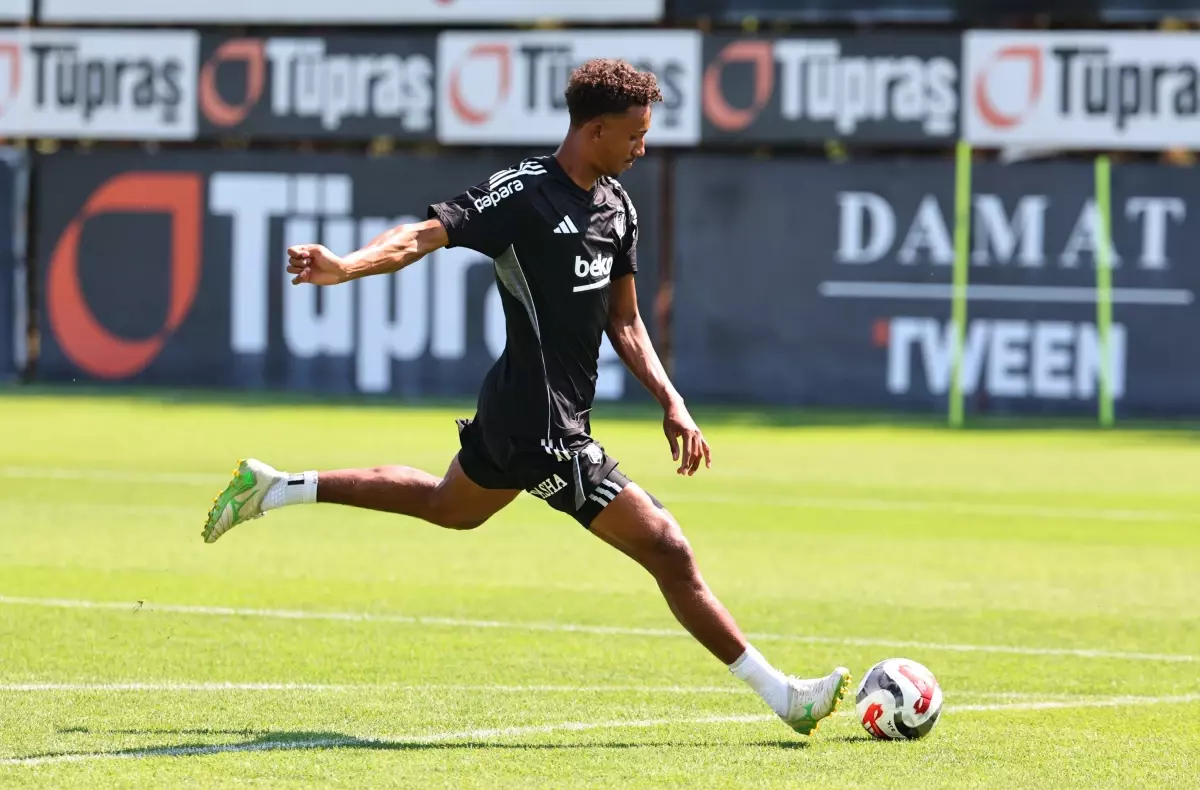 Beşiktaş, Shakhtar Donetsk Maçı İçin Hazırlıklarını Sürdürüyor