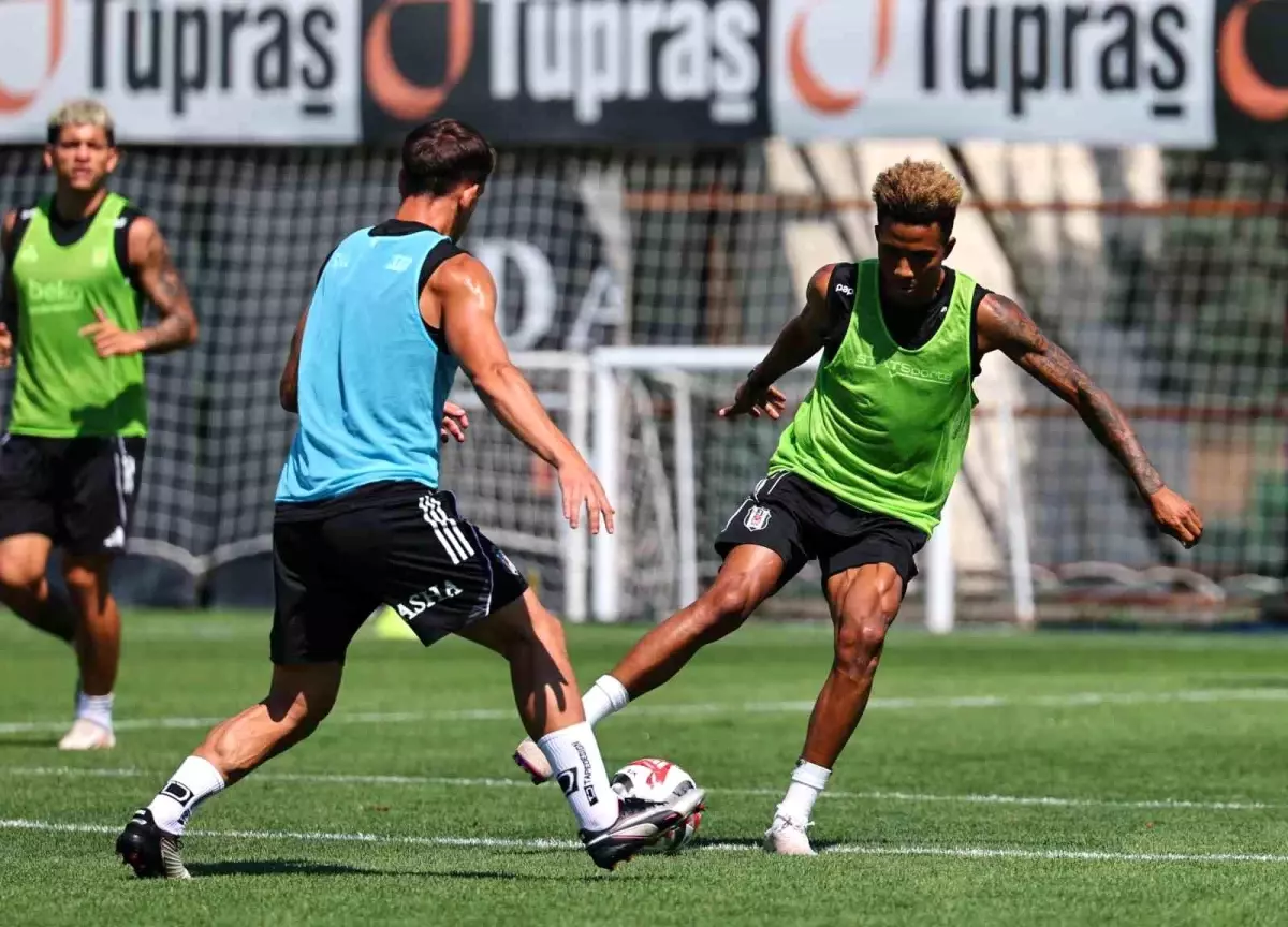 Beşiktaş Shakhtar Donetsk Maçı Hazırlıklarını Sürdürüyor