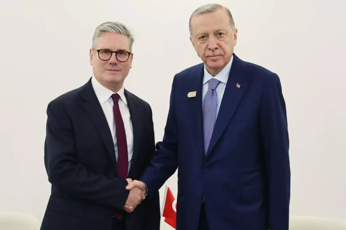 Cumhurbaşkanı Erdoğan, İngiltere Başbakanı Starmer ile Eurofighter ihracatını görüştü
