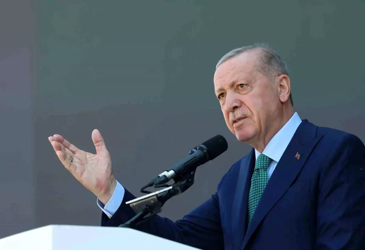 Cumhurbaşkanı Erdoğan, 'Türk Savunma Sanayii adeta destan yazıyor'
