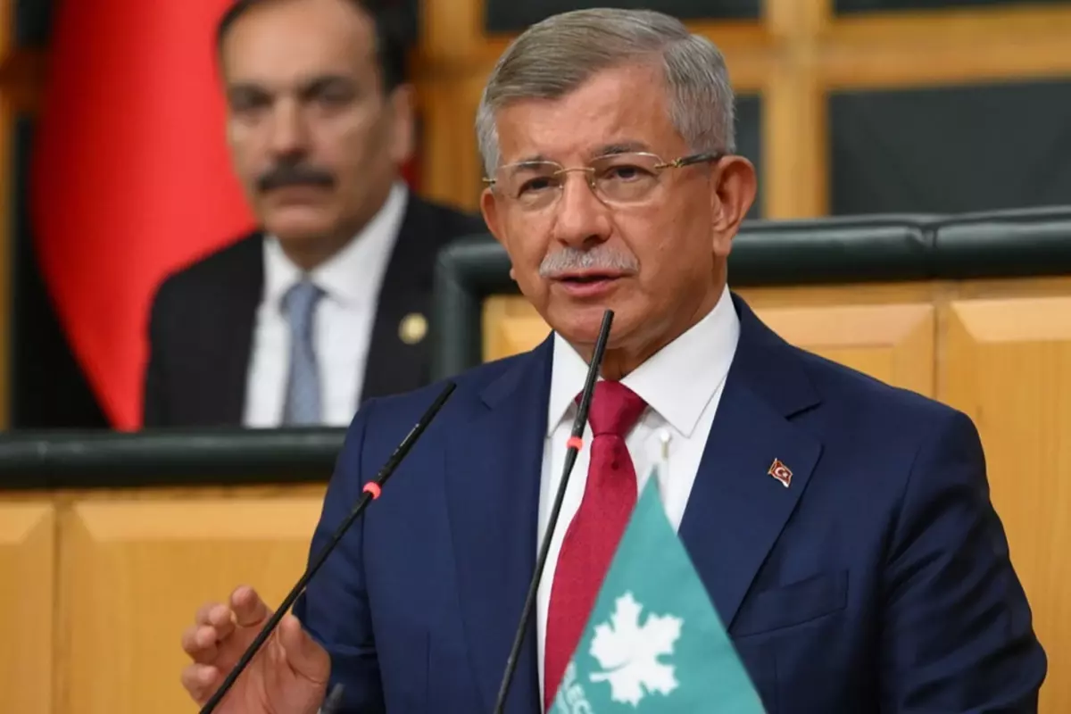 Davutoğlu: Gelecek Partisi en başından beri Erdoğan'ın hedefindeki en temel partidir