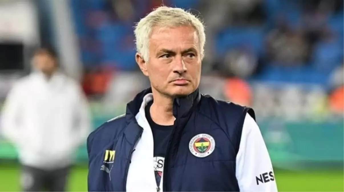 Fenerbahçe Al İttihad maçı hangi kanalda, şifresiz mi, şifreli mi?