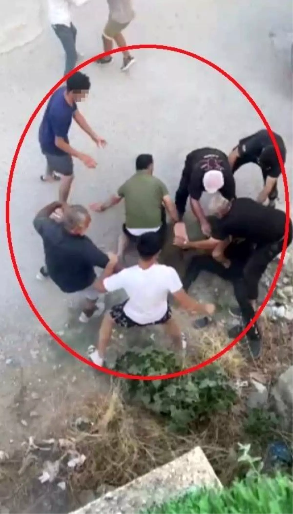 Hatay'da Trafik Kazası Sonrası Bıçaklı Kavga: 1 Ölü, 3 Yaralı