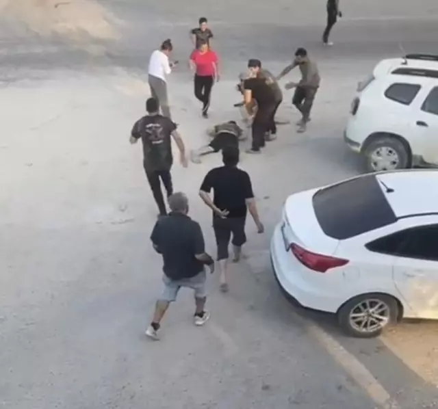 Stabbing Attack After Traffic Accident in Hatay: 1 Dead, 3 Injured