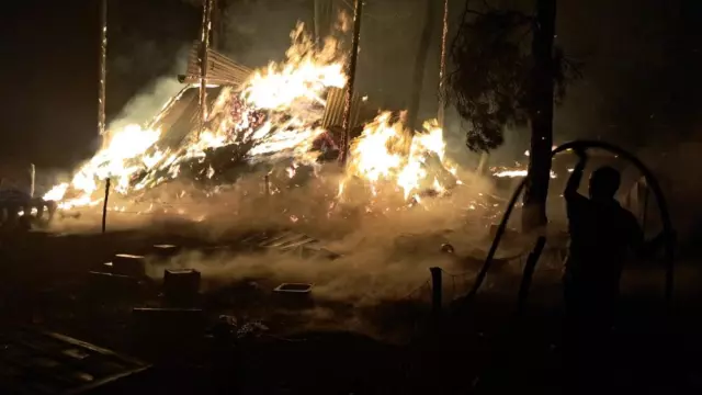 The best image describing the fire that spread to two provinces! A tornado formed from the flames