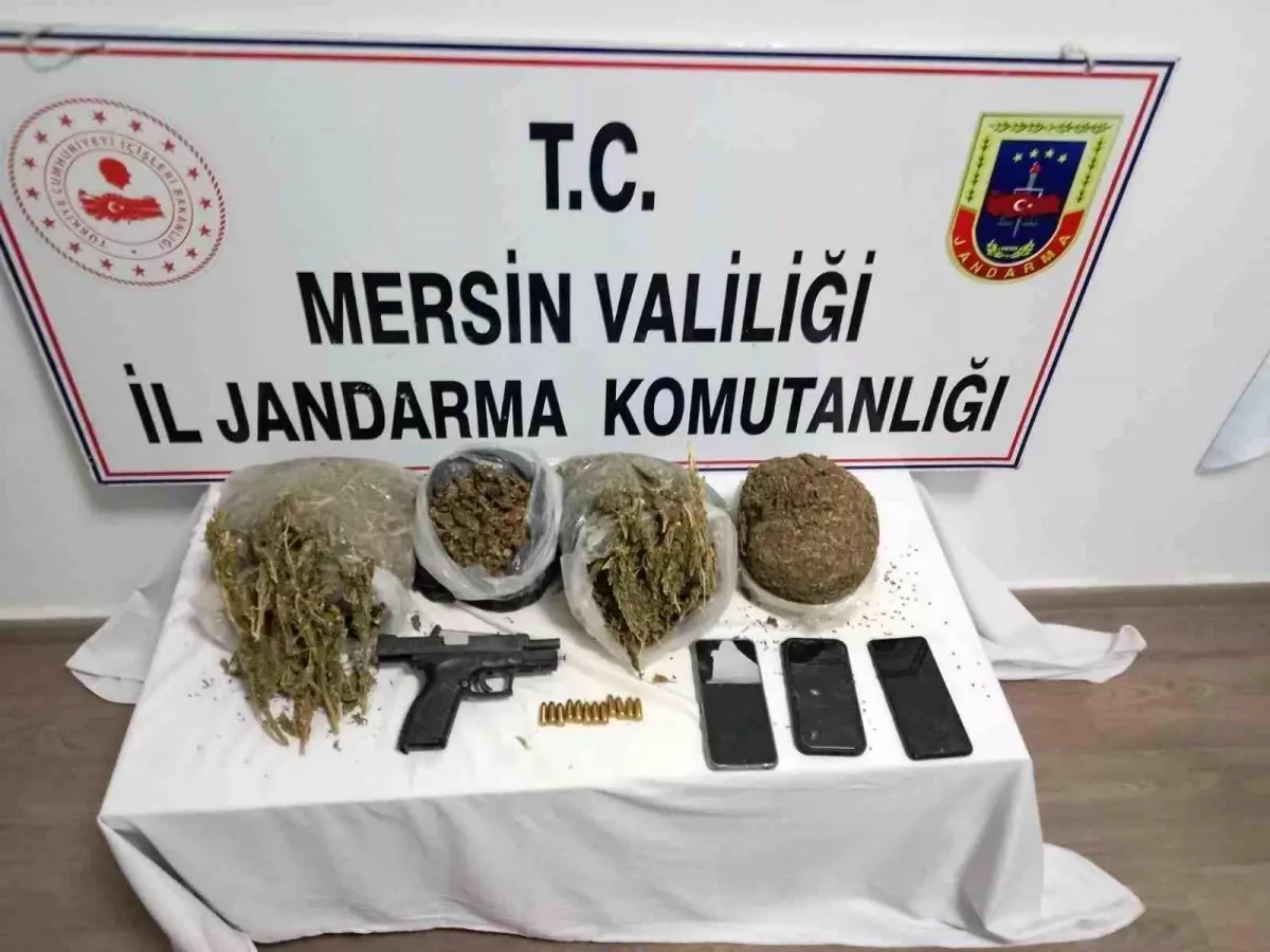 Mersin'de Uyuşturucu Ticareti Operasyonu: 4 Gözaltı