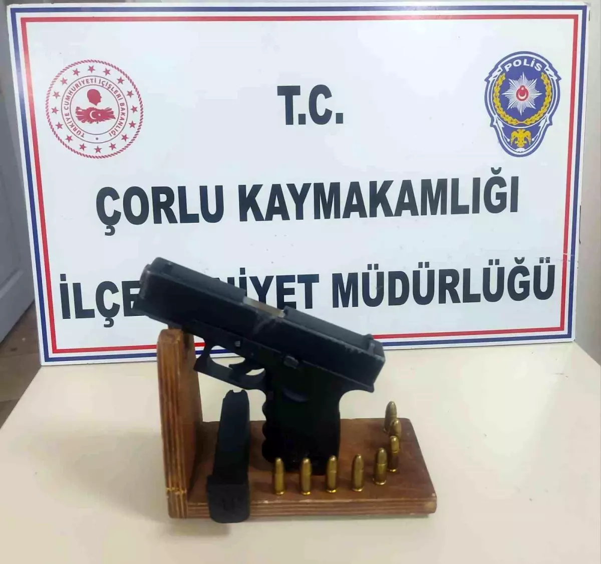Tekirdağ Çorlu'da Motosikletten Otomobile Ateş Açan Saldırgan Tutuklandı