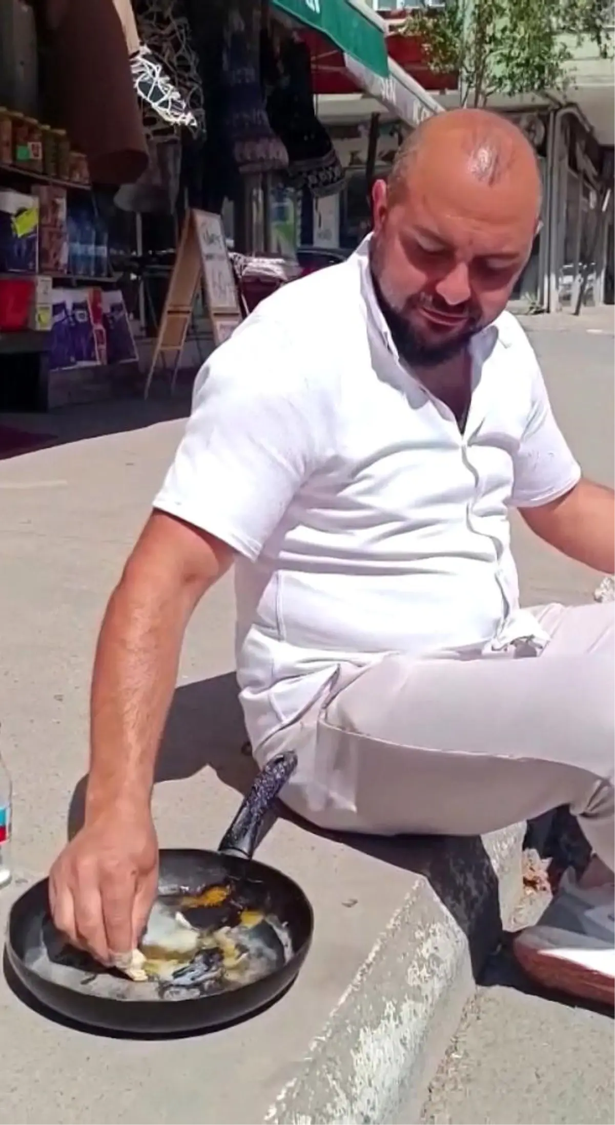 Pendik'te Sıcaktan Yumurta Pişirme Deneyi